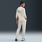 Joggers de tiro medio para mujer Nike Sportswear Club Fleece