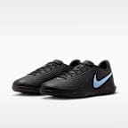 Nike Tiempo Maestro Club Indoor/Court Low-Top Soccer Shoes