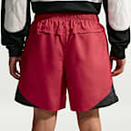 Shorts de tejido Woven ligeros para hombre Nike Windrunner