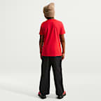 Playera con bolsillo para niños talla grande Nike Sportswear