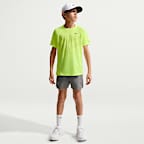 Nike Stride Older Kids' Dri-FIT Short-Sleeve Top