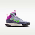 Botas para niños grandes con detalles reflejantes Nike Terrascout