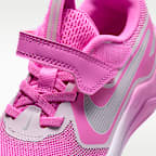 Nike Cosmic Runner Swoosh Little Kids' Running Shoes
