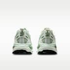 Nike Vomero 18 Women's Road Running Shoes