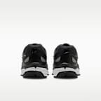 รองเท้า Nike P-6000
