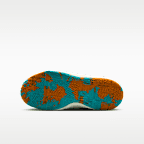 Tenis de básquetbol para niños grandes Nike Team Hustle D 12