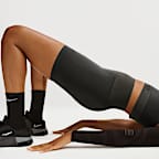 Nike Pro Seamless Women's Dri-FIT High-Waisted 12.5cm (approx.) Biker Shorts