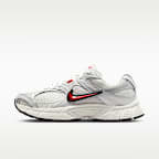 Nike V5 RNR Women's Shoes with Reflective Design Accents