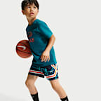 Nike Crossover Older Kids' Dri-FIT Basketball Shorts