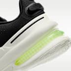 รองเท้าผู้ชาย Nike Air Zoom Upturn SC