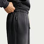 Nike Standard Issue Pantalón de baloncesto oversize de tejido cepillado grueso - Hombre
