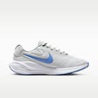 Nike Revolution 7 Tenis de correr en pavimento para mujer