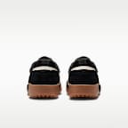 ナイキ テラ マンタ スエード ウィメンズシューズ