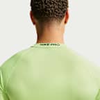 Playera de fitness ajustada de manga corta Dri-FIT para hombre Nike Pro