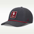 Gorra universitaria marca Jordan para hombre Dri-FIT con estructura A-Frame ajustable Oklahoma Primetime Rise