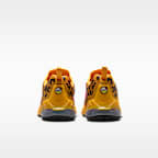Tenis para niños grandes Nike Air Max Phoenix x LEGO® Collection