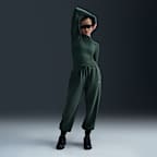 Pants de entrenamiento oversized de tiro alto para mujer Nike Sportswear Phoenix Fleece