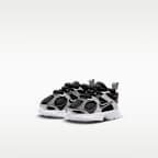 Tenis para bebé e infantil Nike V5 RNR
