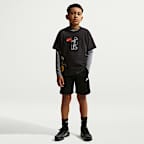 Playera para niños talla grande Nike Sportswear