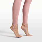 NikeSKIMS Matte Women's V-Panel Stirrup Leggings