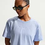 Nike Sportswear Classic Women's Loose Cropped T-Shirt