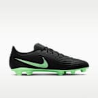 Nike Tiempo Maestro Club többféle talajra készült, alacsony szárú futballcipő
