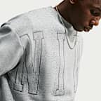 Nike Solo Fleece Men's Loose Crew-Neck Sweatshirt