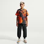 Nike Sportswear Older Kids' T-Shirt