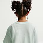 Nike Sportswear Essential Older Kids' (Girls') T-Shirt