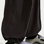 Nike Tech Helios Men's Dri-FIT Trousers