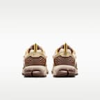 Nike Vomero 5 Older Kids' Shoes with Reflective Design Accents