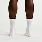 Nike Running Midweight Crew Socks (1 Pair)