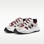 ナイキ テック ヘラ ウィメンズシューズ