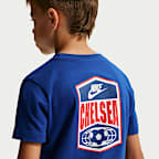 Chelsea F.C. Premier Older Kids' Nike Football T-Shirt