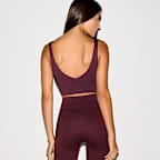 NikeSKIMS Matte Women's V-Neck Long-Line Bra