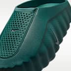 Mules pré-jogo Nike Mind 001 para homem