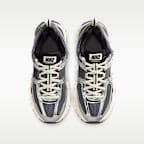 Tenis para niños grandes Nike Vomero 5