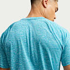 Playera de manga corta Dri-FIT UV para hombre Nike Swim Hydroguard Essential