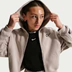 Nike Sportswear Club Fleece Older Kids' (Girls') Dance Long-Sleeve Top
