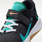 Nike Omni Multi-Court Little Kids' Shoes