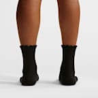 나이키 에브리데이 엘리베이티드 미드 크루 삭스(2켤레)