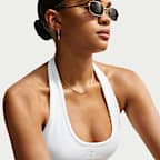 Playera halter ajustada para mujer Nike Sportswear