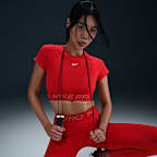 Playera de manga corta Dri-FIT con gráfico cropped para mujer Nike Pro