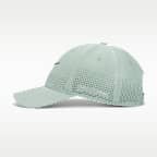 Nike Dri-FIT ADV Club Structured Swoosh Cap