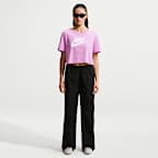 Playera cropped con logotipo para mujer Nike Sportswear Essential