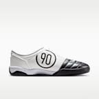 Nike Total 90 Men's Shoes