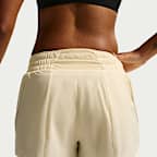 Nike One Shorts aus Webmaterial mit Futter (Damen)