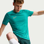 Haut de foot à manches courtes Dri-FIT Nike Academy pour homme