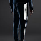 Nike Sportswear Tech Fleece Older Kids' Joggers with Reflective Design Accents