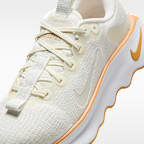 ナイキ モティバ ウィメンズ ウォーキングシューズ